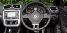 VW Eos (Volante a la derecha)